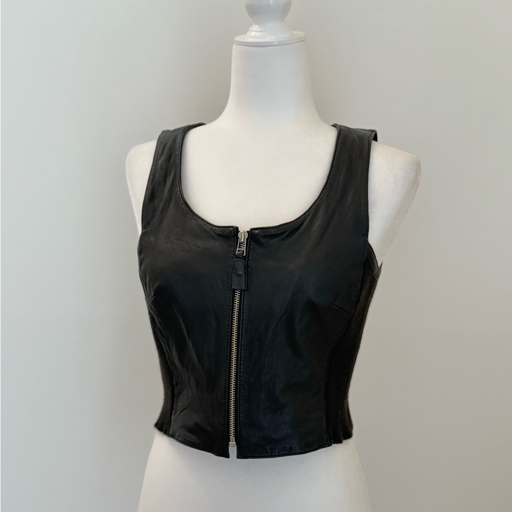 The Limited Black Zip-Up Crop Top